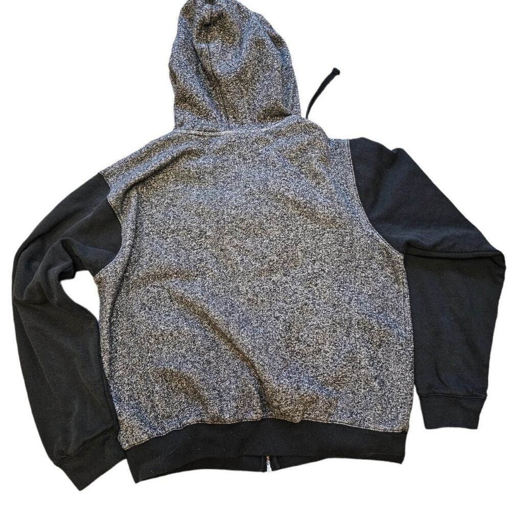 NIGHTMARE BEFORE CHRISTMAS/ JACK SKELLINGTON‎ HOODIE - Picture 2 of 6